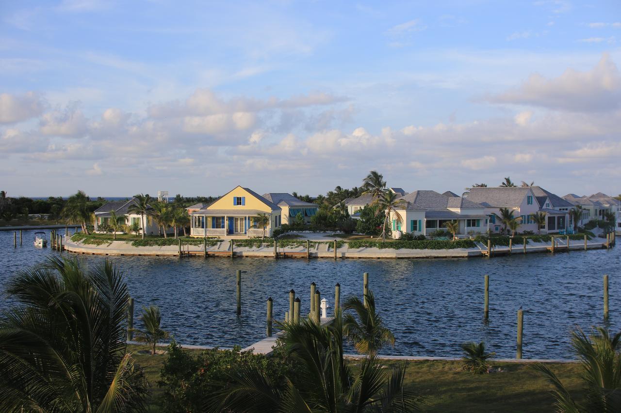 The Sandpiper Inn Crossing Rocks Exterior foto